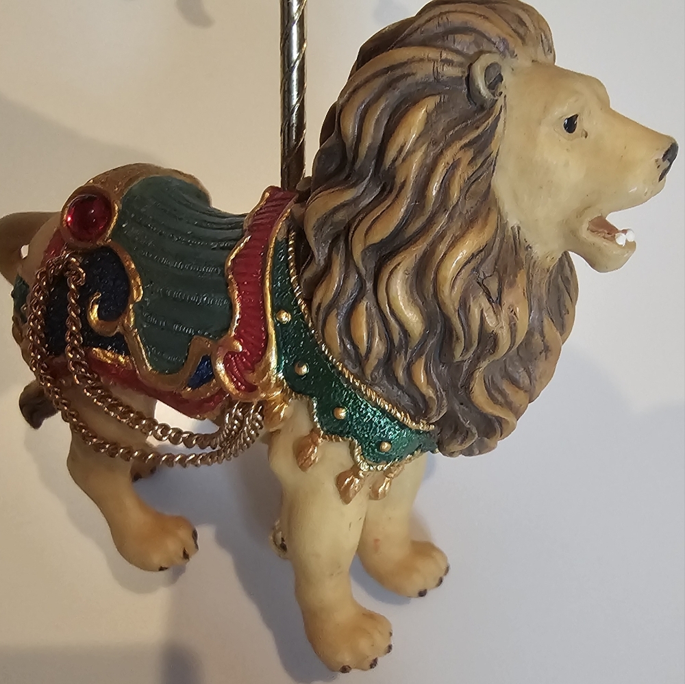 Carousel LION ELEPHANT RABBIT/ HARE Hanging Christman Ornaments 3 pieces - Picture 10 of 10